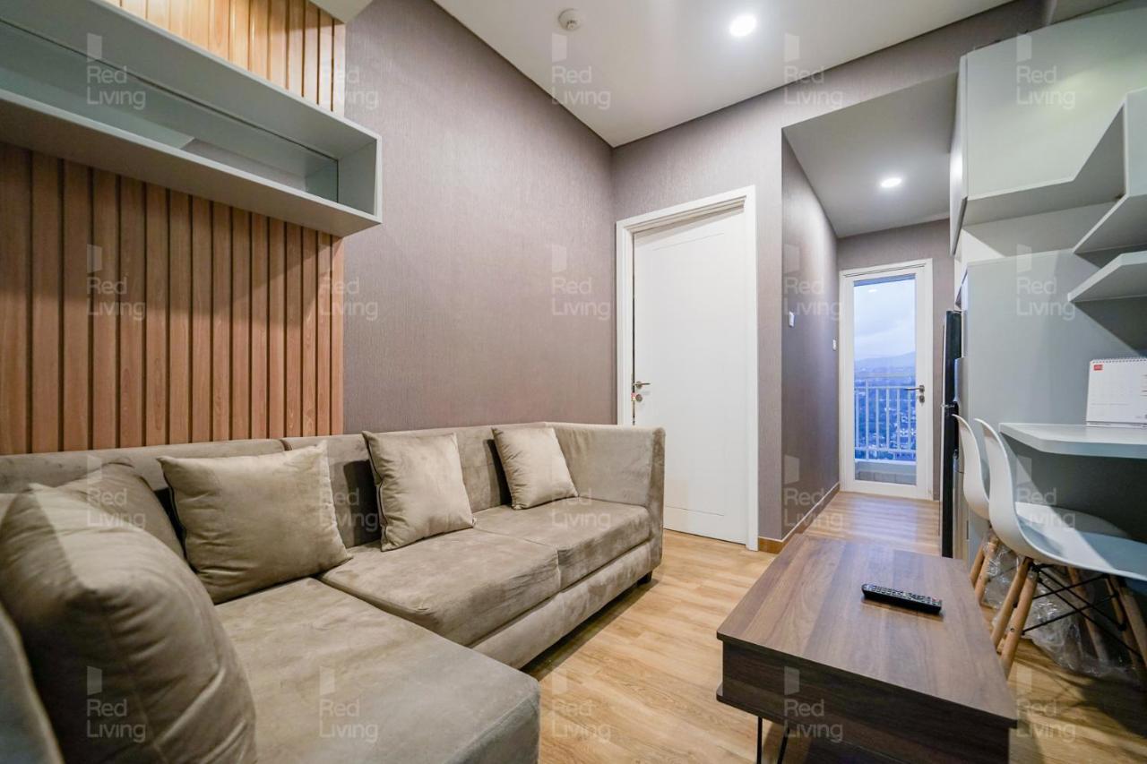 Redliving Apartemen Parahyangan Residence - Anton Rooms Bandung Exterior foto